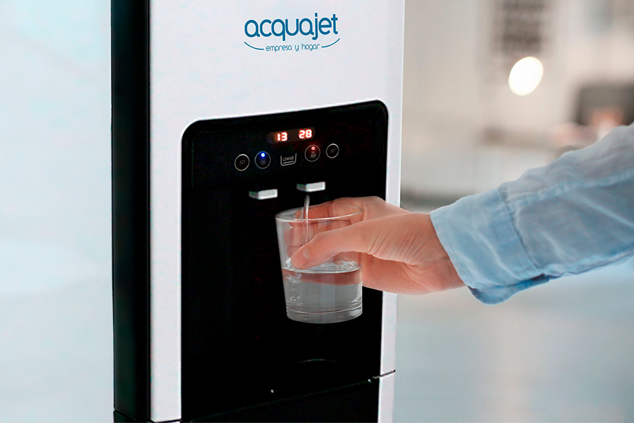 ▷ Fuentes de agua fría o caliente para casa Aquaservice